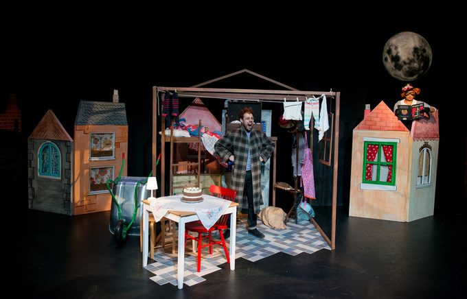 Burglar Bill Photos!